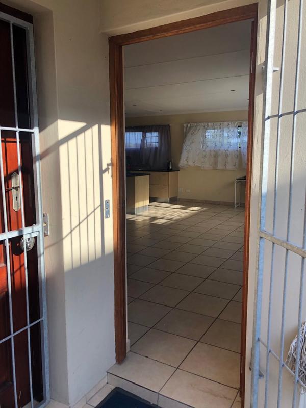 To Let 1 Bedroom Property for Rent in Stirling Eastern Cape